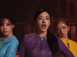Yujin Ive GIF