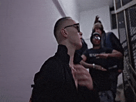Ohmien GIF