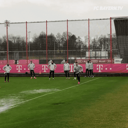 Football Raining GIF by FC Bayern Munich