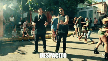 Lyyly despacito GIF