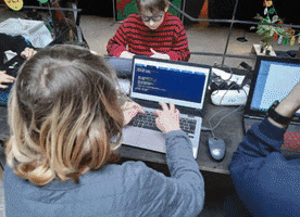 200.gif?cid=fc005b08a66091751e1ac62eff1ad4e54270628ab0a56847&rid=200.gif&ct=g