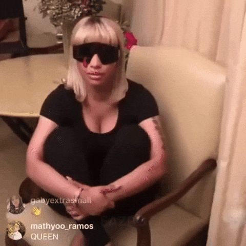 Nicki Minaj GIF