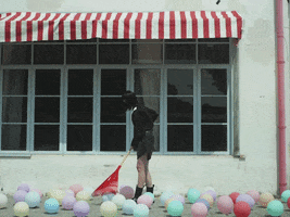 200.gif?cid=fc005b0867c49f7d1ed0e5a78b60911bd427e2bf3ff1d386&rid=200.gif&ct=g