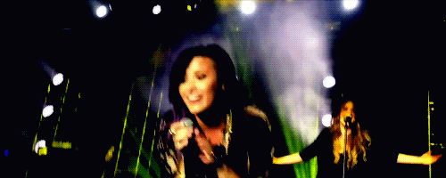 Demi Smile S Find And Share On Giphy