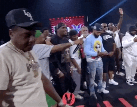 giphy.gif