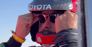 200.gif?cid=fc005b08853482336974b68ff4a26e2b3bc808137c32e2ea&rid=200.gif&ct=g
