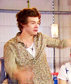 Niall-horan-photos GIFs - Get the best GIF on GIPHY