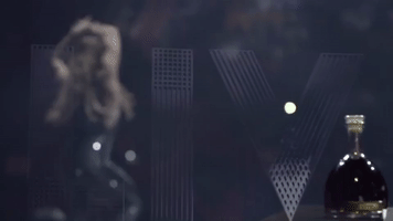 Romeo Santos Liv GIF