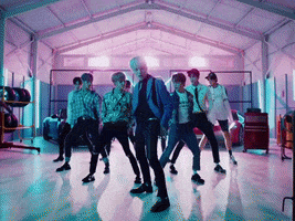 200.gif?cid=fc005b085a84c0971622468e933a94be2f8fff8dd9ad4870&rid=200.gif&ct=g