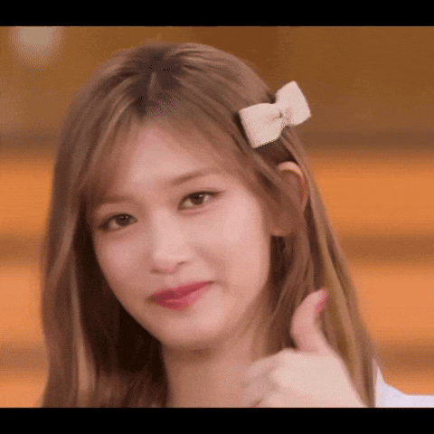 Leeseo GIF