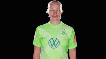 Soccer Woman GIF by VfL Wolfsburg