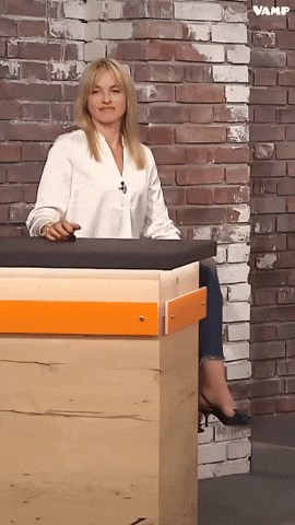 giphy.gif