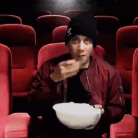 TOSKAMIRI GIF