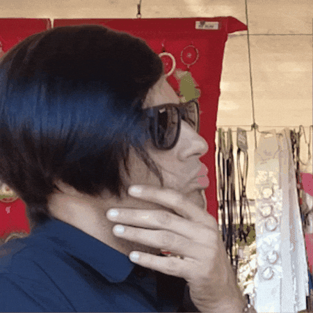 Analise Pensando GIF