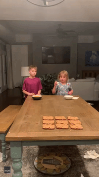 Siblings Have Unique Way of Playing Tic-Tac-Toe