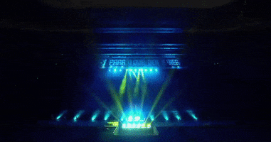 Plug Som GIF