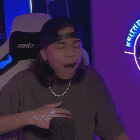 Streamer Streaming GIF