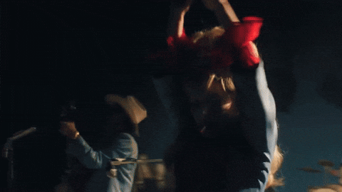 giphy.gif?cid=6c09b952pvfw1lw4sg24u0w838