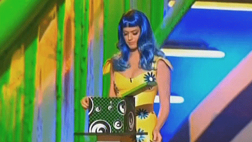 giphy.gif?cid=4d1e4f292693396932981e3dc1