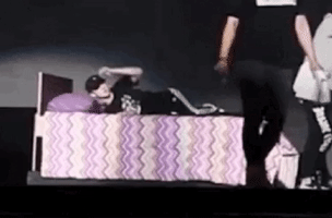 phuonglinh-a28c  GIF