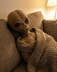 lilmayo-alien-couch-extraterrestrial-reXjSEXvivpLZAQOf2