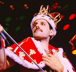 Freddie Mercury: The Iconic Maestro of Music 🎤✨