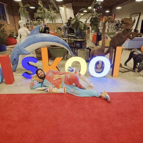 Skool Kiss GIF by Goose