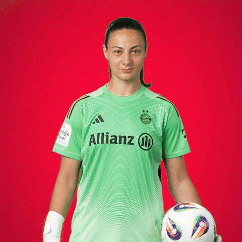 Football Soccer GIF by FC Bayern Women