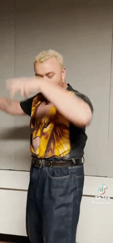 giphy.gif?cid=2154d3d7cf6f5d5ce979dfd8adc5588b86b52dcf6ec40225&rid=giphy.gif&ct=g