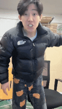신태일 GIF