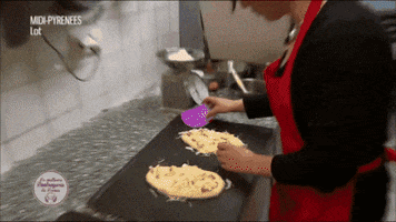 200.gif?cid=fc005b08dd3bc7d3e8a55435d8d5d7a43d7e5168e94e805f&rid=200.gif&ct=g