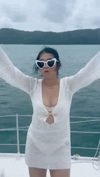 Lynsroyalhoes GIF by Diane