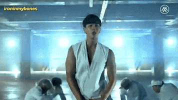 ohmy monsta x shownu GIF