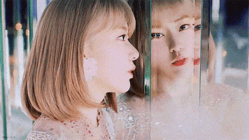 Sakura Izone GIF
