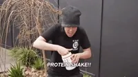 How To Lose Weight In 7 Days Starting Right Now! 3 drink shake way hardcore protein GIF