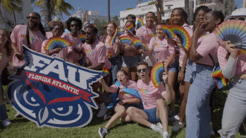 200.gif?cid=fc005b087ed6664eb7b4902e042b0eb286983801ff44f9ba&rid=200.gif&ct=g
