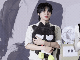 Leo GIF