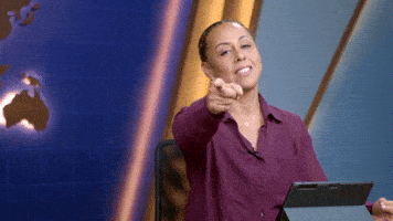 React Apontando GIF by Porta Dos Fundos