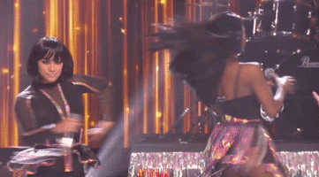 nyre 17 GIF by New Year's Rockin' Eve