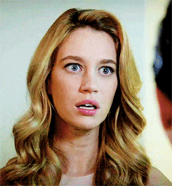 Giphy - Confused Jane The Virgin GIF