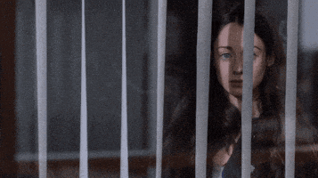 lonely elena rivera GIF by Mediaset España