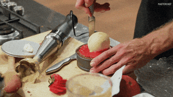 Cutting Getting Out GIF by MasterChefAU