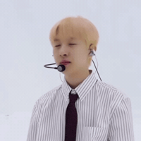 Sassy Huang Renjun GIF
