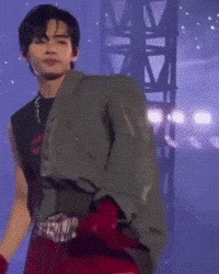 World Tour Tae GIF