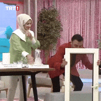 Look Omg GIF by TRT