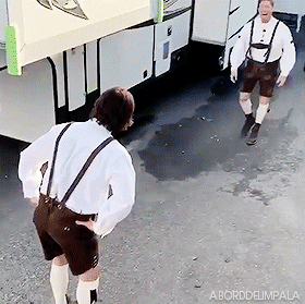 aborddelimpala giphyupload hug jensen ackles jared padalecki GIF