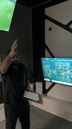 ضحك GIF by علي فلاح الخاقاني