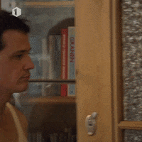 Alex Leaving GIF by vrt