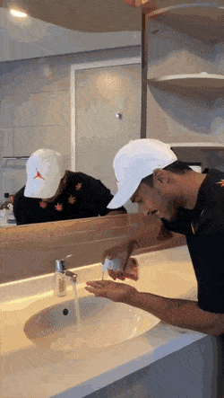 pedroalbxavier giphyupload corona aaa pedroalbxavier GIF