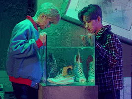 K-Pop Runaway GIF by PENTAGON